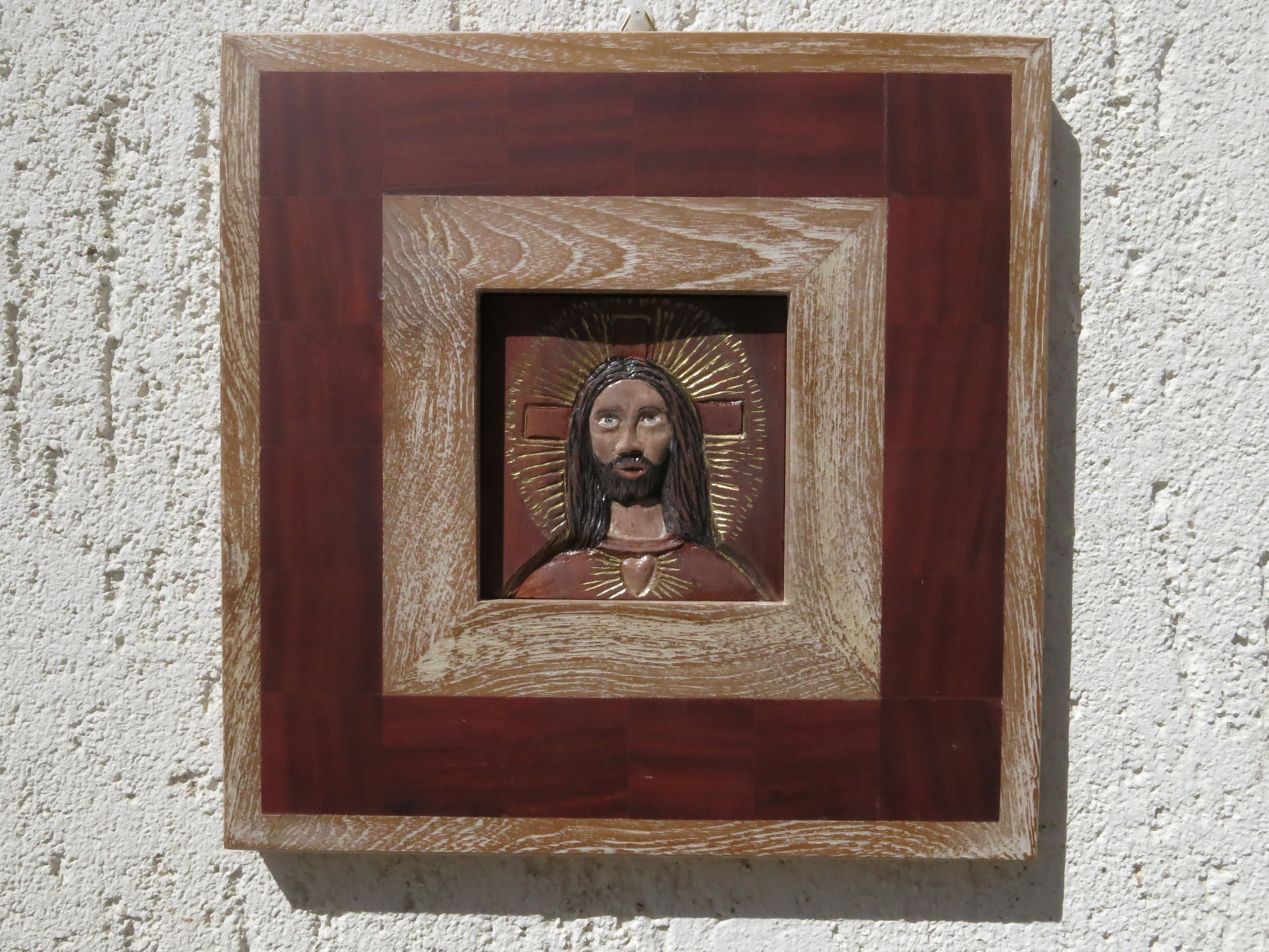 Sacro Cuore di Gesù: bassorilievo in ebano e ginepro — foto 3 di 3